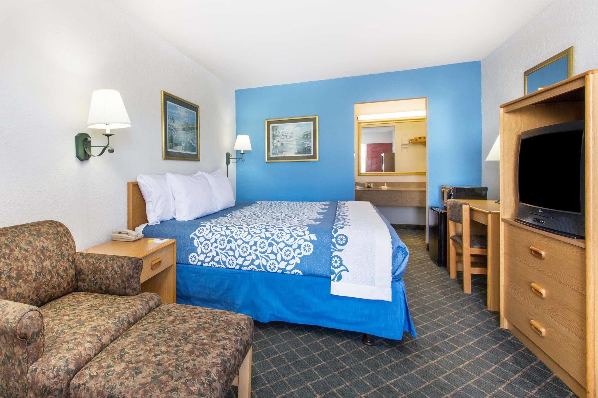 Days Inn By Wyndham West Palm Beach Buitenkant foto